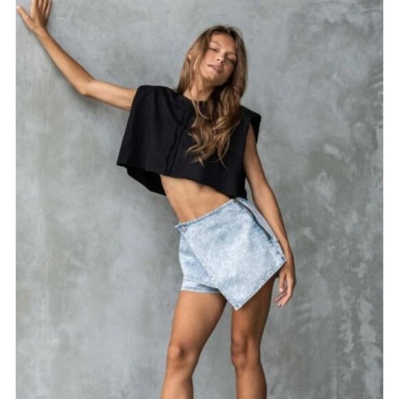 Women's - Tacoola Cha Cha Denim Skort, Size 6/24 - Picture 1 of 10